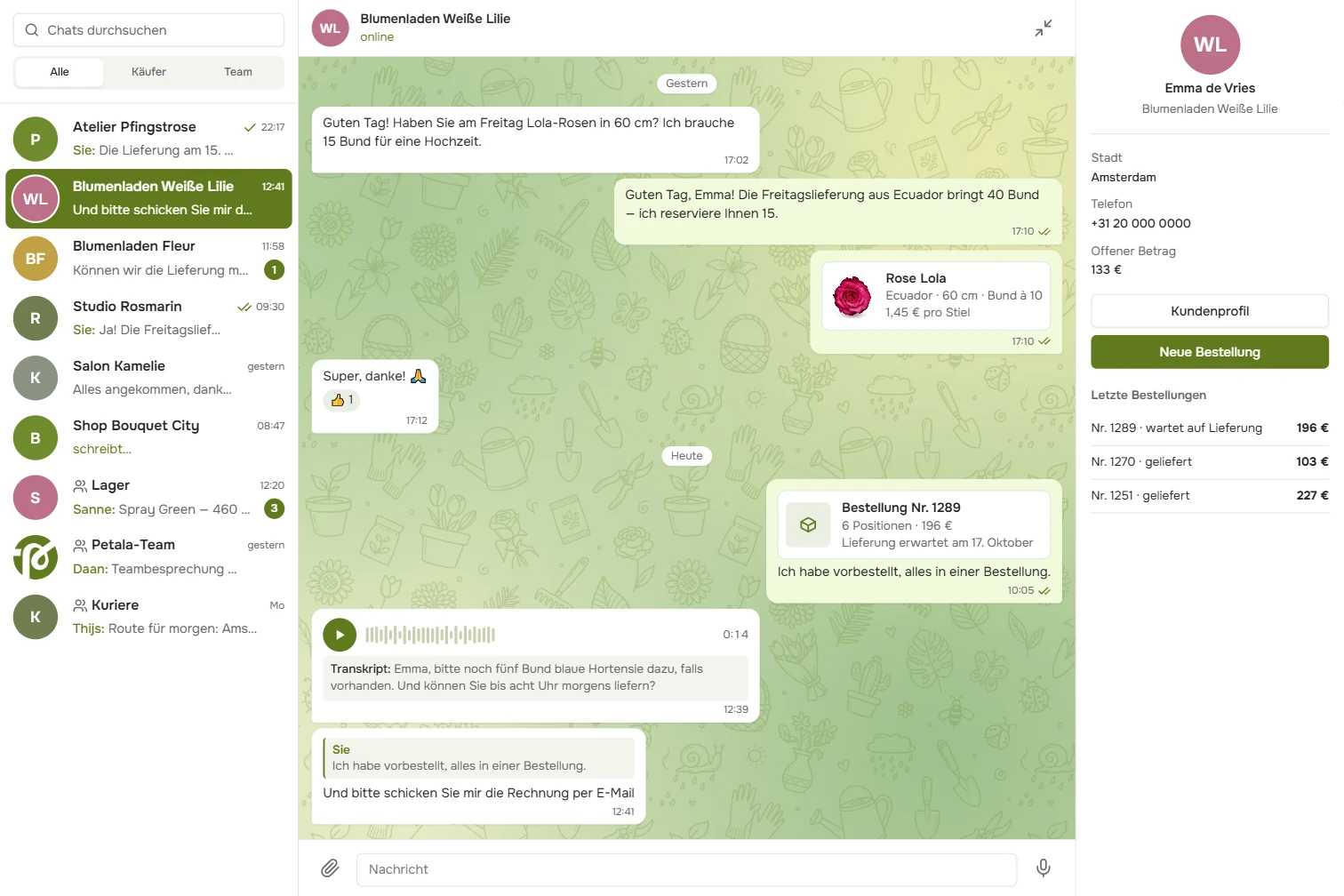 Chat: ein Gespräch mit einem Floristen über eine Rosenlieferung, mit Produktkarte, Bestellkarte, Sprachnachricht und Antwort; rechts die Kundenkarte mit offenem Betrag und letzten Bestellungen