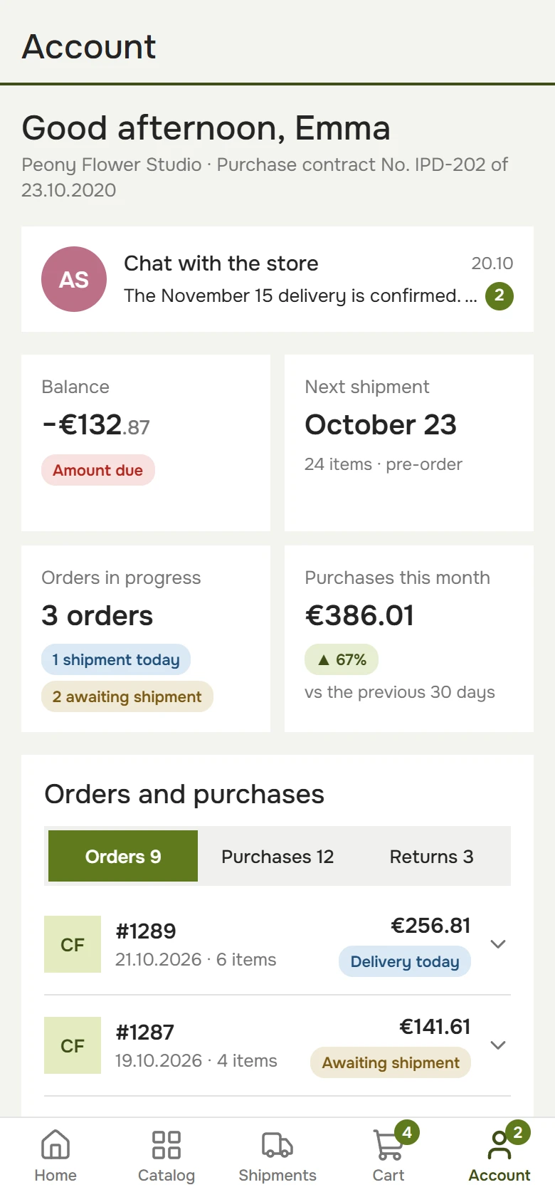 Account on a phone: balance with amount due, next shipment, orders in progress and purchases this month
